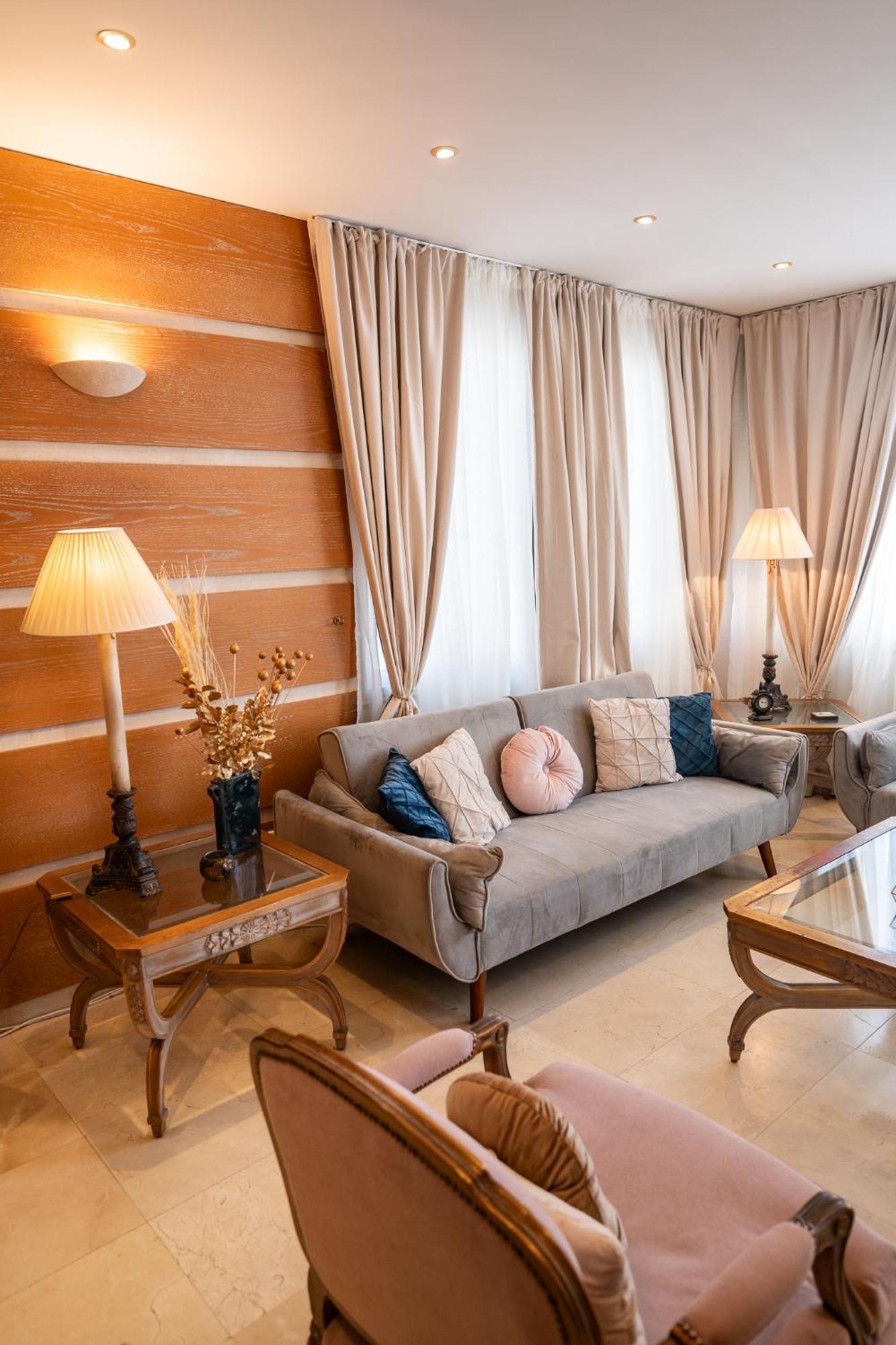 Quattro Beachfront Sea View Ap 4 Larnaca Ngoại thất bức ảnh